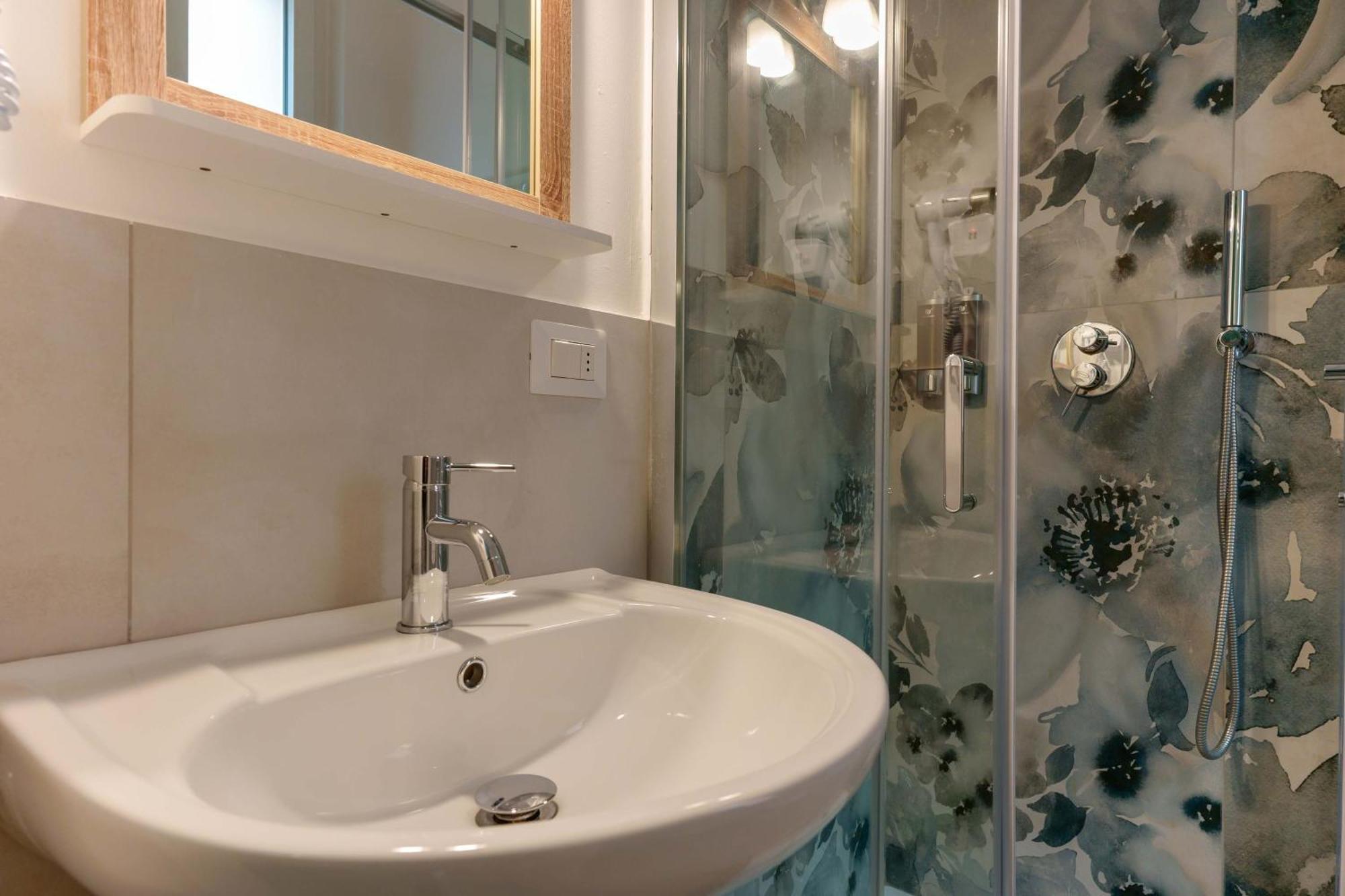 B&B Bentivogli By Lesdomus - Fronte Ospedale Sant'Orsola, Bologna